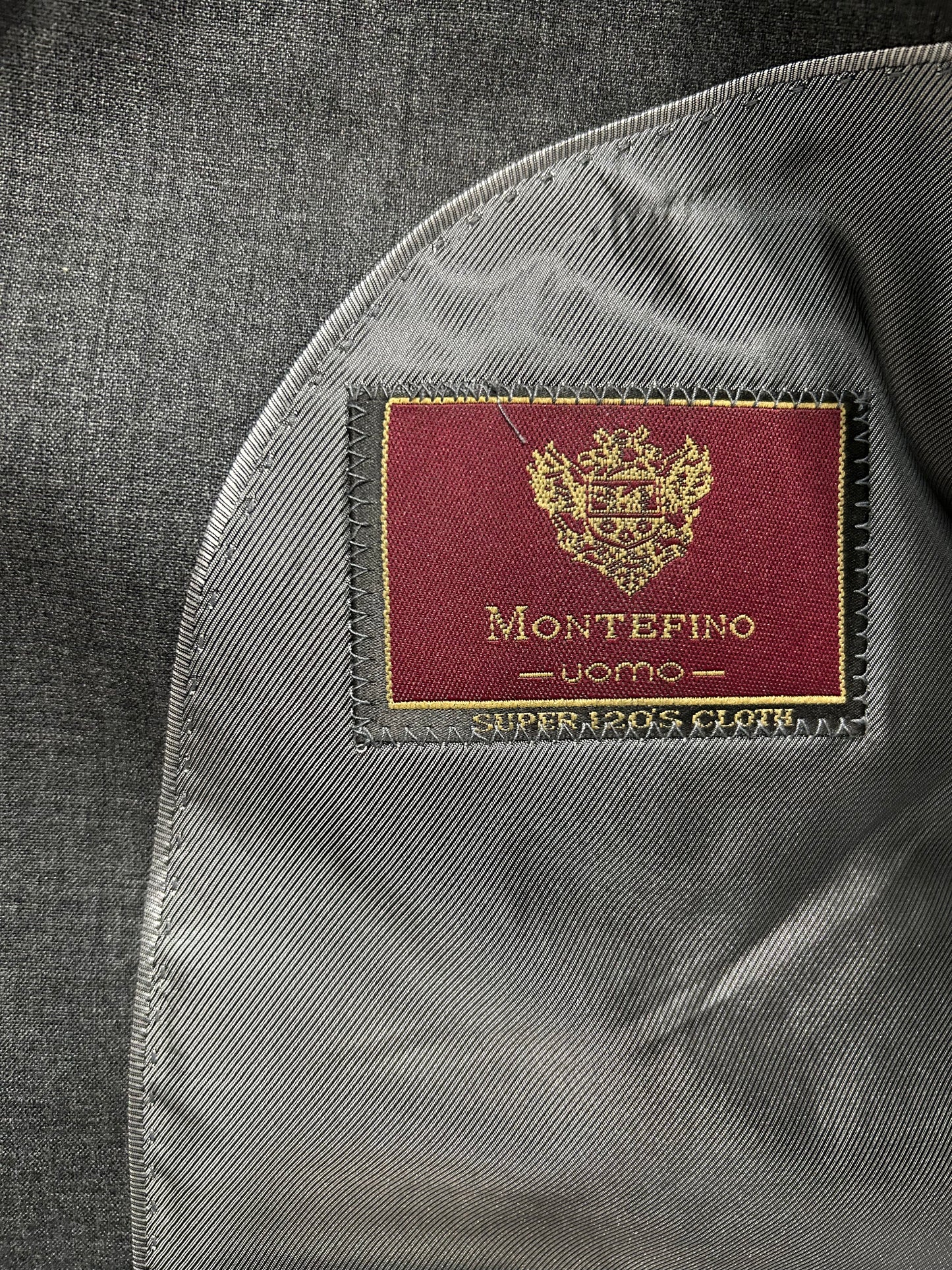 Montefino Solid Light Grey Suit (2-Piece Set) Regular Fit